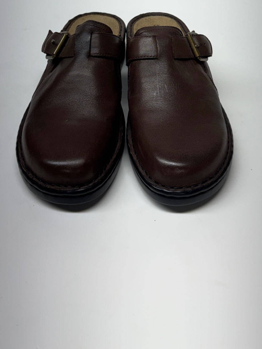 Naturalizer Pluto Women's Brown Leather Clogs Mules Buckle Shoes Sz 8.5 M